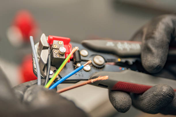 Best Local Electrician Companies  in South Temple, PA